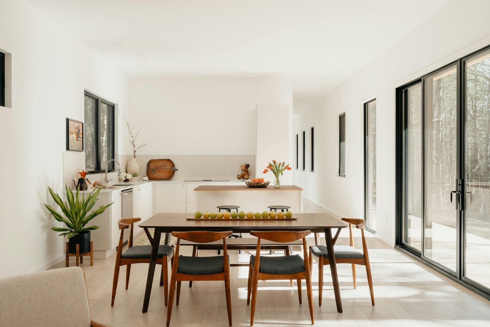 Dining table opening through to the kitchen